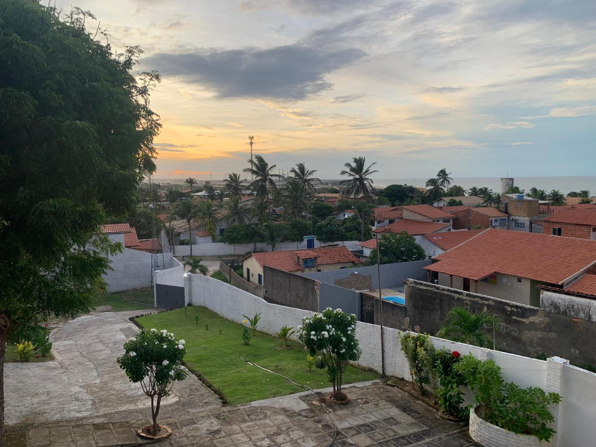 Morro Branco Suites - Hospedaria Morro Branco بيبيريبي المظهر الخارجي الصورة